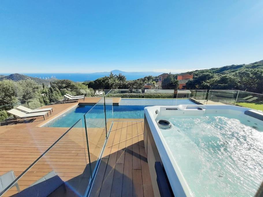 Casa Micheal - Luxury Villa - El Cuarton, Ταρίφα Εξωτερικό φωτογραφία